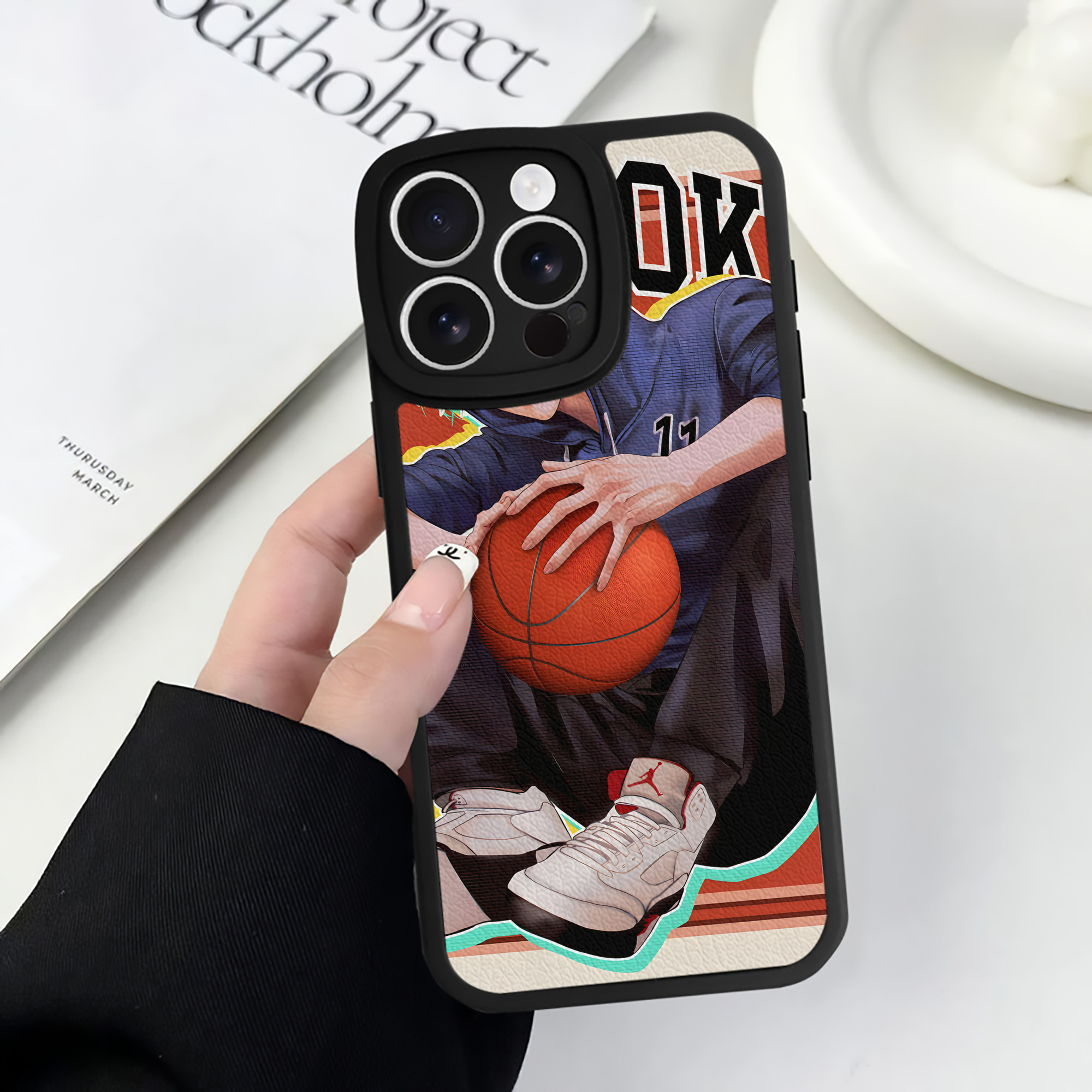 （画像用） SLAM DUNK／スラムダンク 【iPhone 16シリーズ対応】シリコンスマホケース（レザー調） 材質：シリコン